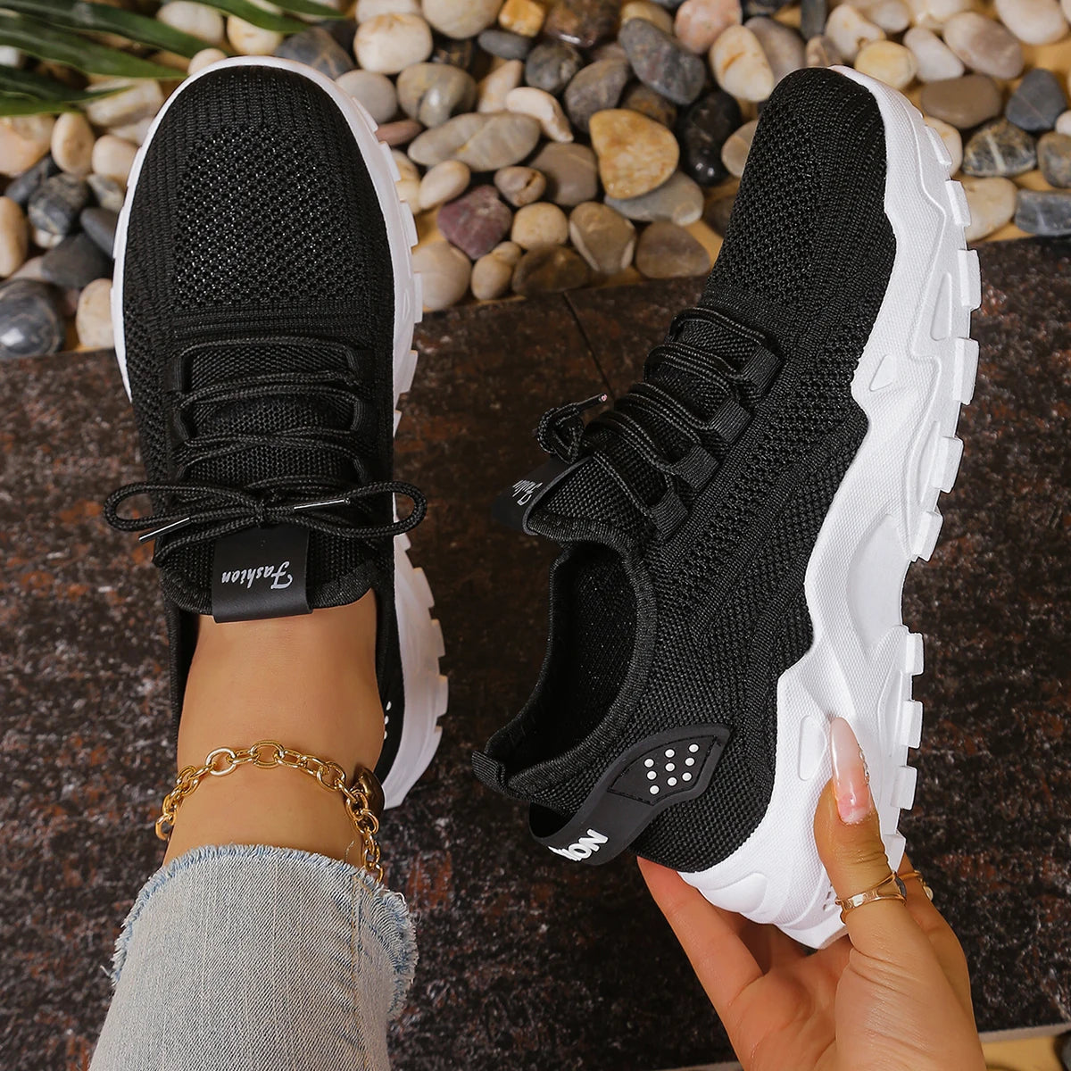 New women's thick-soled sneakers Breathable Mesh Sneakers Women Casual Shoes Thick Sole Spring Tennis Shoes free shiping shoe
