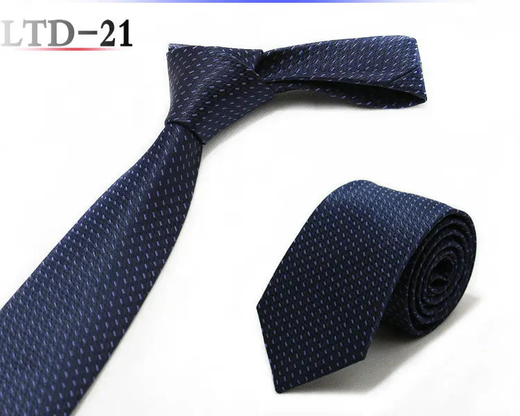 Cravatta da uomo da 7cm , a righe a pois formali e classiche