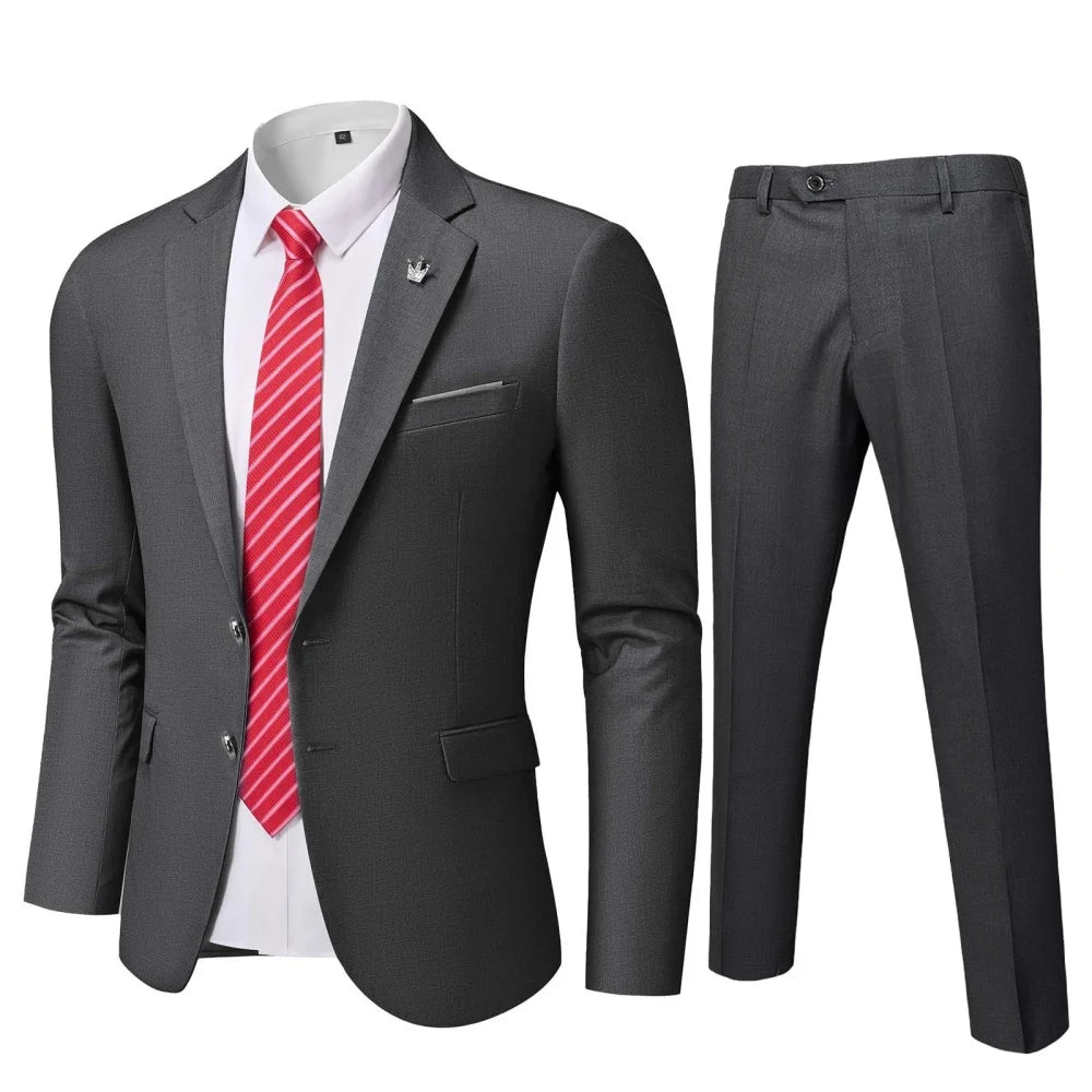 Eleganti abiti da uomo , lavorazione a mano.