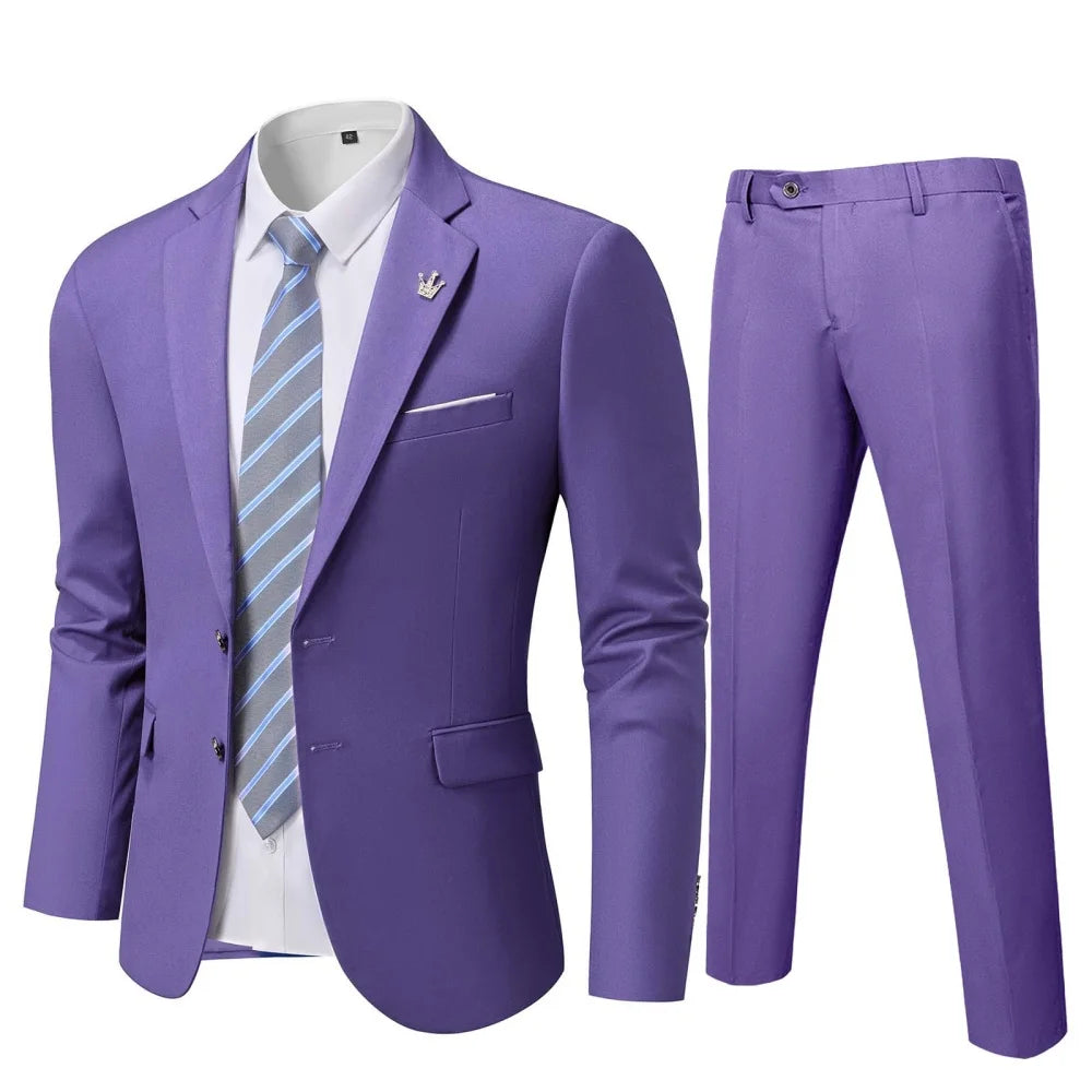 Eleganti abiti da uomo , lavorazione a mano.